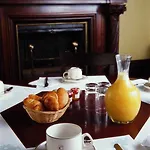 Hotel Mercure Opera Louvre Paris