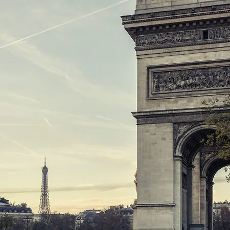 Mercure Opera Louvre 4*