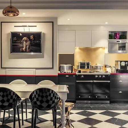 Mercure Opera Louvre Paris