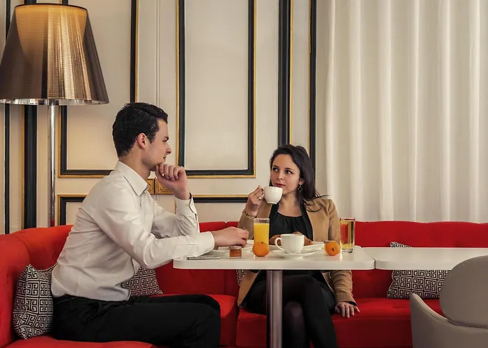 מלון Mercure Opera Louvre