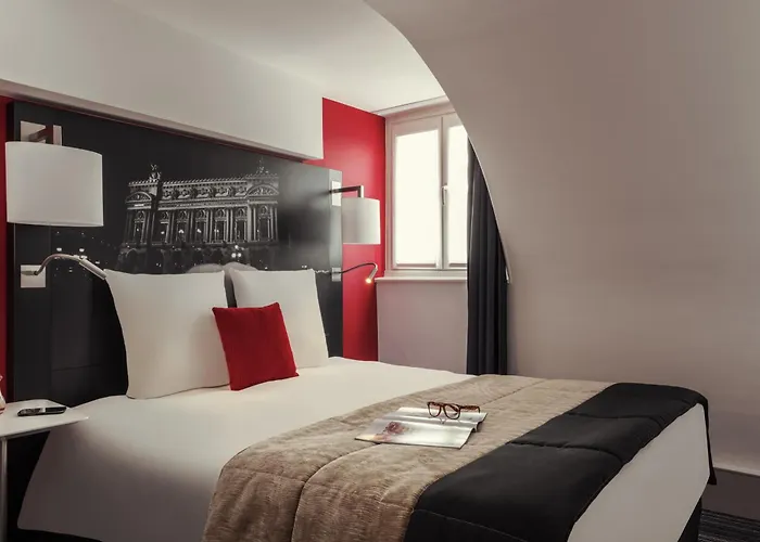 מלון Mercure Opera Louvre
