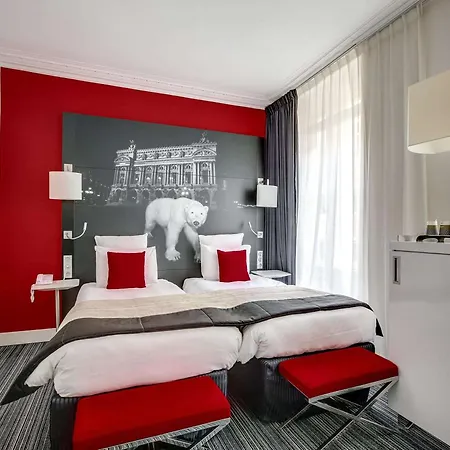 Hotel Mercure Opera Louvre Paříž