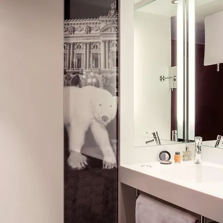 Mercure Opera Louvre Hotel 4*