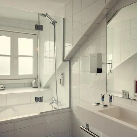 Hotel Mercure Opera Louvre