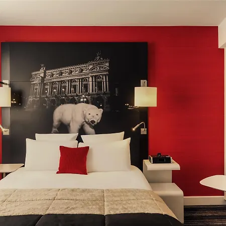 Hotel Mercure Opera Louvre Paris