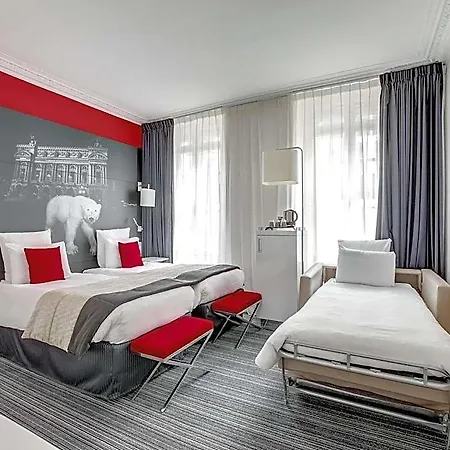 Hotel Mercure Opera Louvre Paris