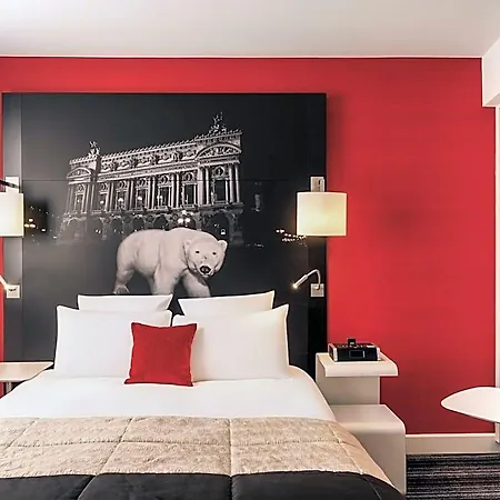 Hotel Mercure Opera Louvre Paris