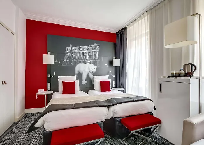 Mercure Opera Louvre Hotel 4*