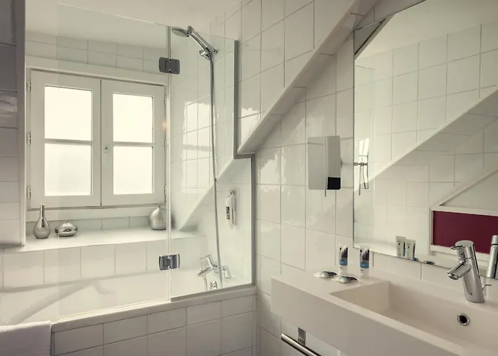 ホテル メルキュール オペラ ルーブル