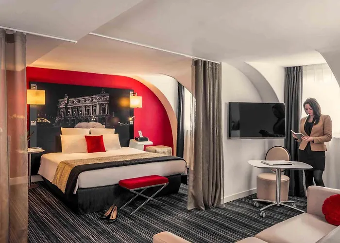 Hotel Mercure Opera Louvre 4*