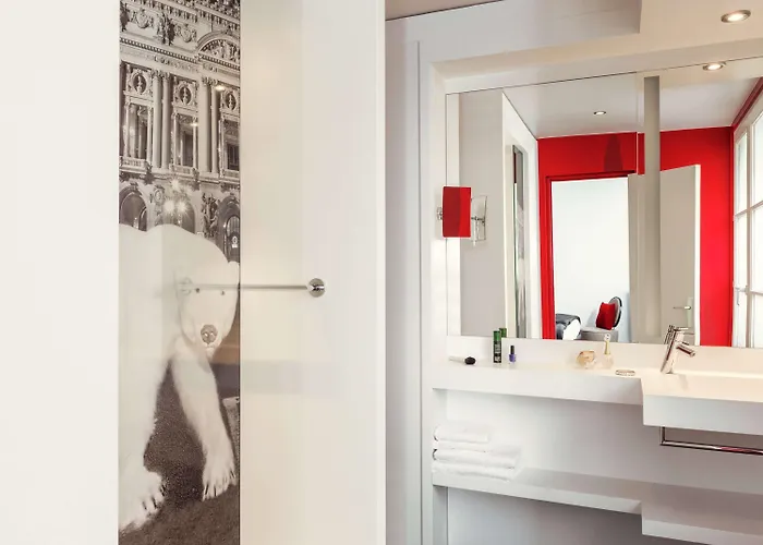 Mercure Opera Louvre Hotel Paris