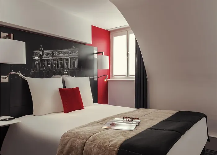 Mercure Opera Louvre Hotel