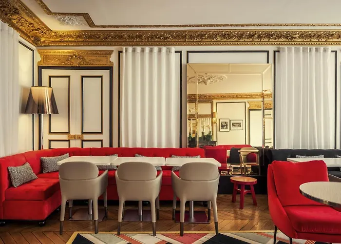 Mercure Opera Louvre 4*