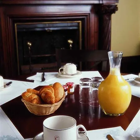 Hotel Mercure Opera Louvre Paris