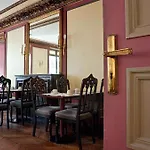 Mercure Opera Louvre Hotel 4*