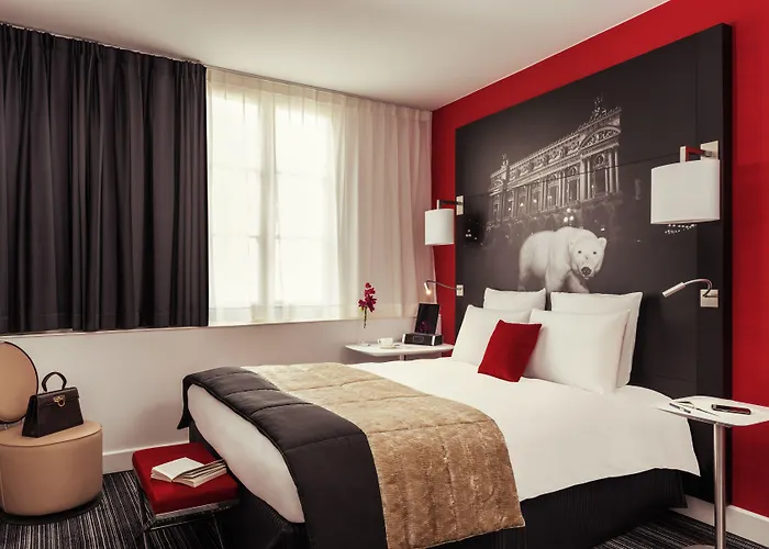 Hotel Mercure Opera Louvre Paryż